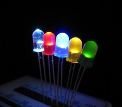 20Pcs x 5colors Long Leg 5mm LED diode Light Assorted Kit DIY LEDs White Yellow Red Green Blue electronic diy kit Light Beads