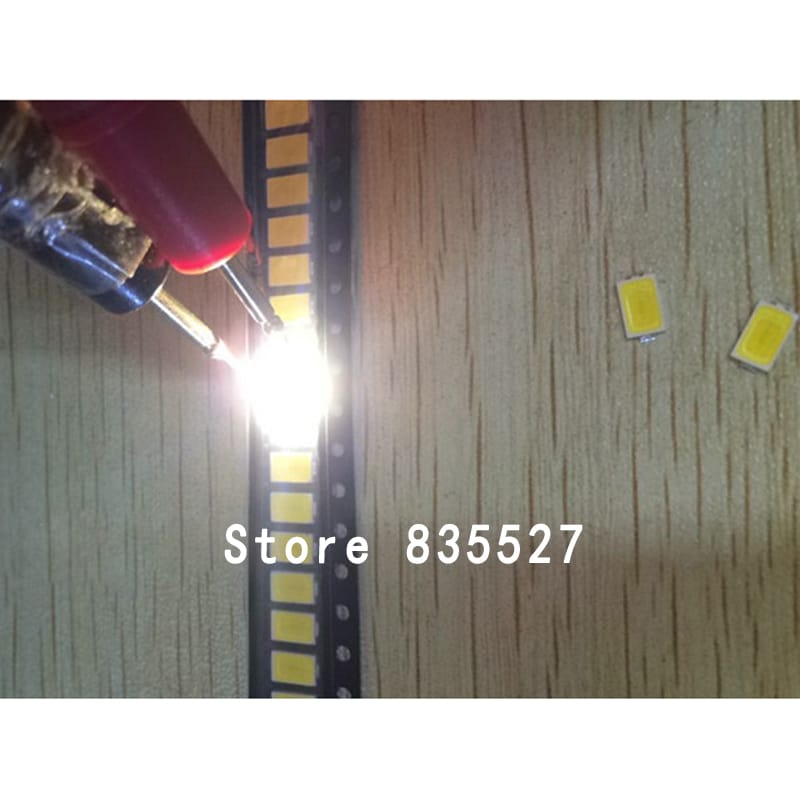 100pcs LED 5730 5630 SMD lamp beads 0.5W 55-60LM copper brackets nature white / pure white / warm white light-emitting diode