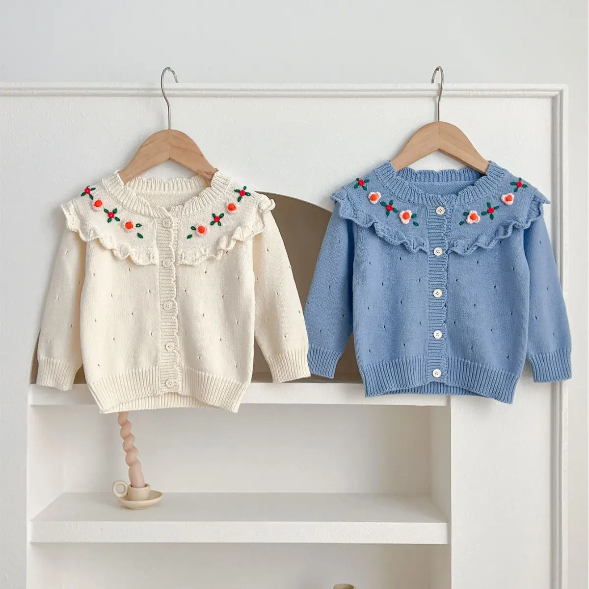 Fashion Autumn Winter Baby Girls Knitted Sweaters White Blue Flower Decorated Collar Hollow Out Coats Cardigans baby sweater