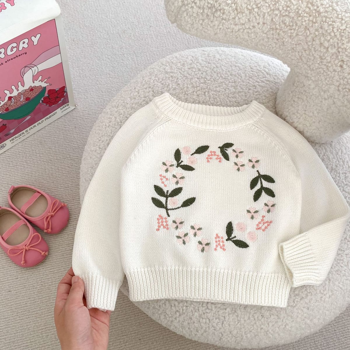 Kids Clothing Girls Sweater 2023 Autumn New O-neck Knitted Flower Embroidery Pullover Solid Color Warm Simple Style Cute White