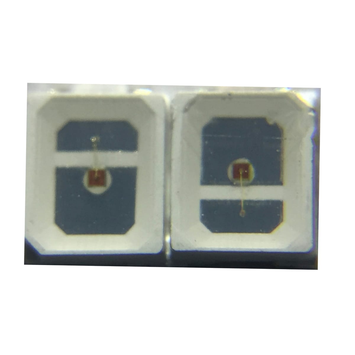 1000pcs/lot SMD LED 2835 lamp beads highlight 0.4W 150ma 2V-2.6V yellow Amber 588nm 590nm light-emitting diode