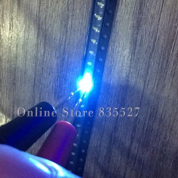 4000pcs/lot LEDs 0603 / 1608 SMD light beads Super bright ice / Sky / water lake / light blue LED light emitting diode diodes