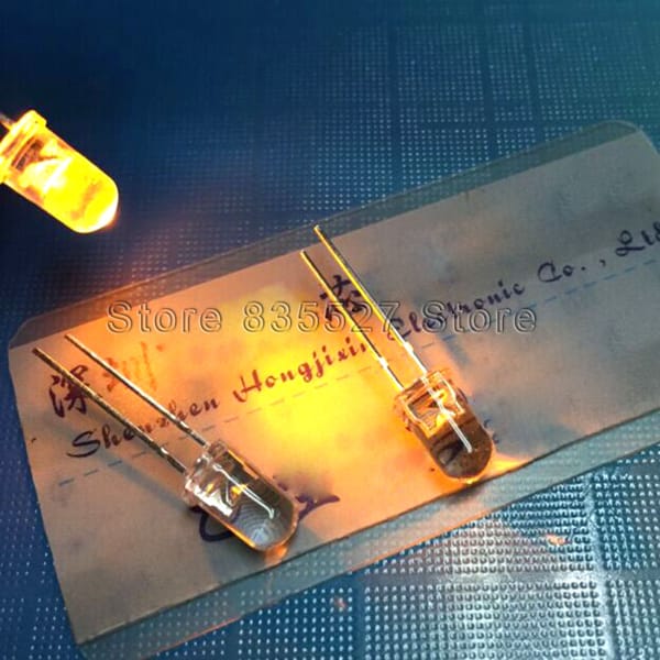 100pcs/lot Ultra bright yellow light 5mm round golden yellow 2200k warm white F5 water clear lamp LED bead light emitting diode