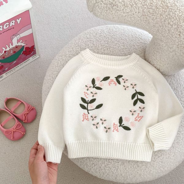 Kids Clothing Girls Sweater 2023 Autumn New O-neck Knitted Flower Embroidery Pullover Solid Color Warm Simple Style Cute White